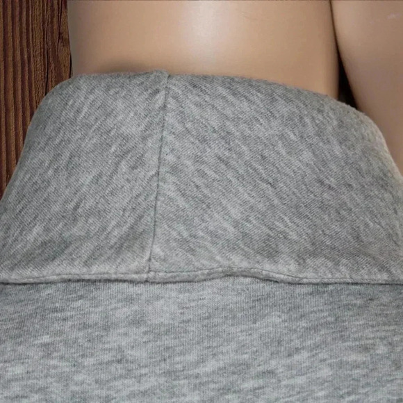 Divided Grey Turtleneck Grey Sweater M - Picture 5 of 8